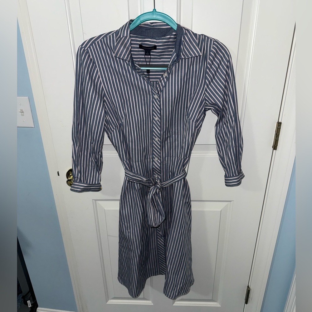 NWT Tommy Hilfiger Blue and Blush Pink Striped Button Up Dress